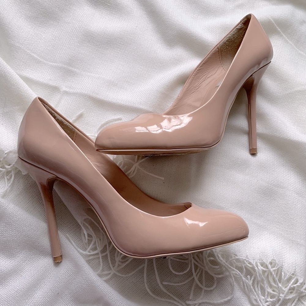 Steve Madden pink nude pumps